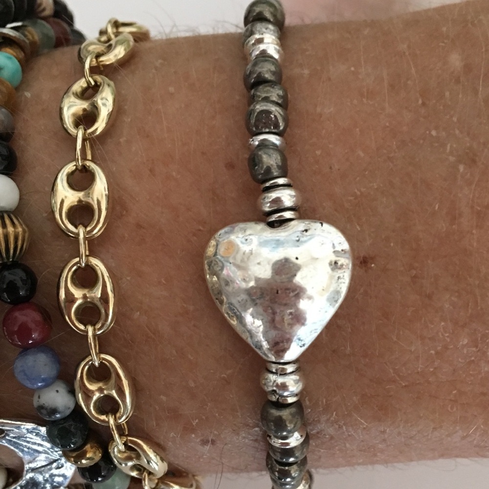 💗 Essential Oil Diffuser Bracelet - Picture 1 of 2